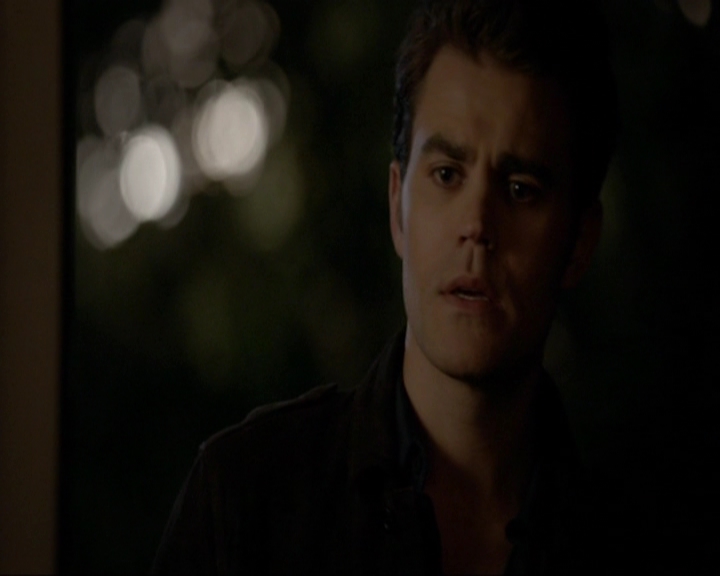 VampireDiariesWorld-dot-nl_7x19SomebodyThatIUsedtoKnow2212.jpg