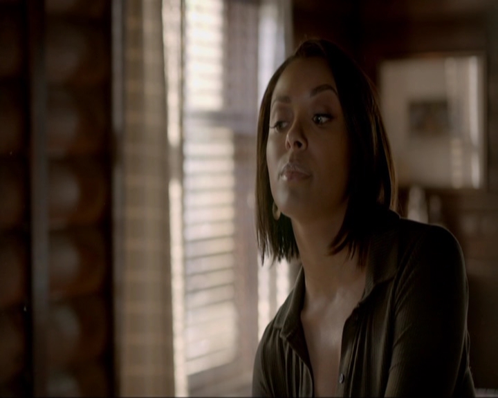 VampireDiariesWorld-dot-nl_7x20KillEmAll0348.jpg