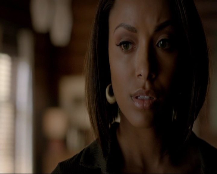 VampireDiariesWorld-dot-nl_7x20KillEmAll0420.jpg