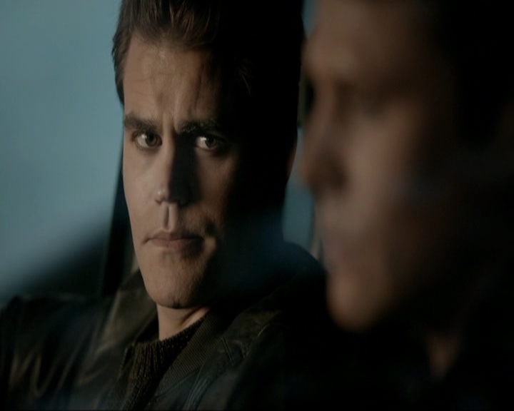 VampireDiariesWorld-dot-nl_7x20KillEmAll0435.jpg