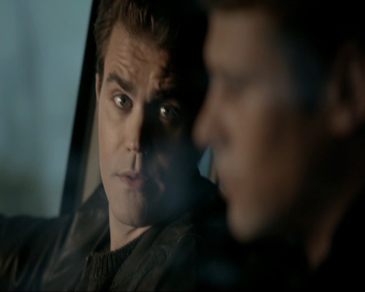 VampireDiariesWorld-dot-nl_7x20KillEmAll0440.jpg