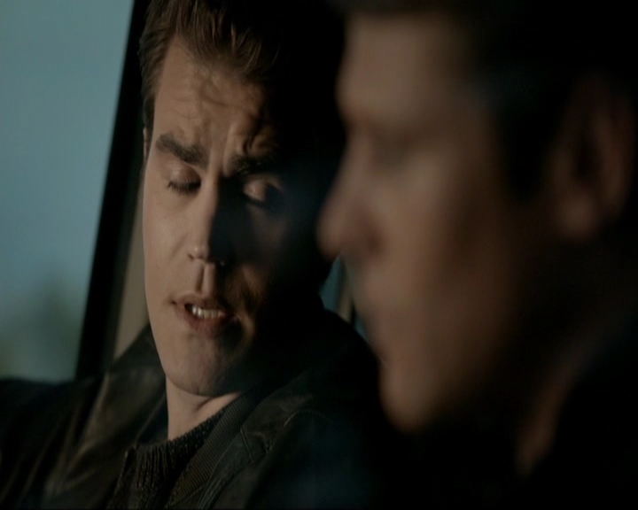 VampireDiariesWorld-dot-nl_7x20KillEmAll0441.jpg