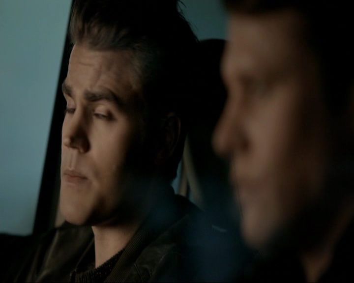 VampireDiariesWorld-dot-nl_7x20KillEmAll0446.jpg