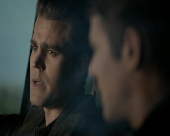 VampireDiariesWorld-dot-nl_7x20KillEmAll0453.jpg