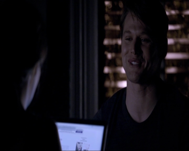 VampireDiariesWorld-dot-nl_7x20KillEmAll0511.jpg