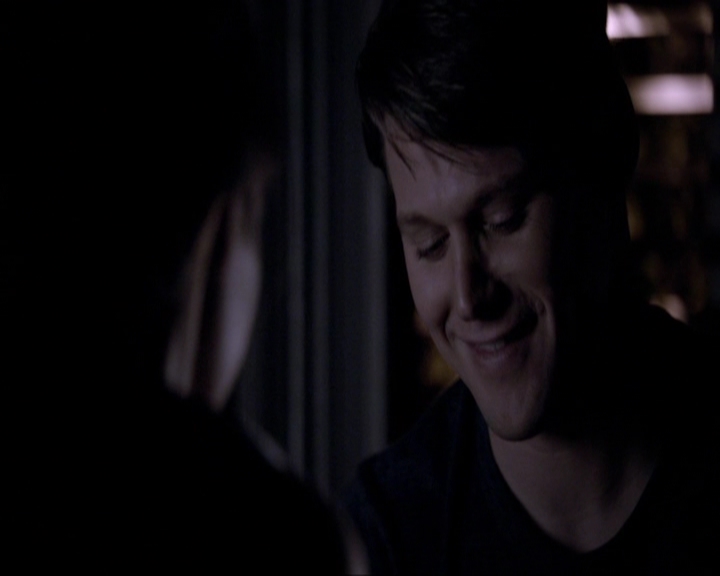 VampireDiariesWorld-dot-nl_7x20KillEmAll0548.jpg