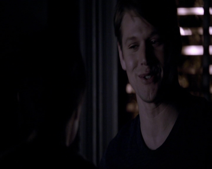 VampireDiariesWorld-dot-nl_7x20KillEmAll0556.jpg