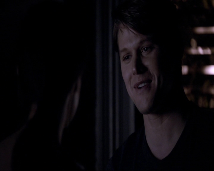 VampireDiariesWorld-dot-nl_7x20KillEmAll0567.jpg