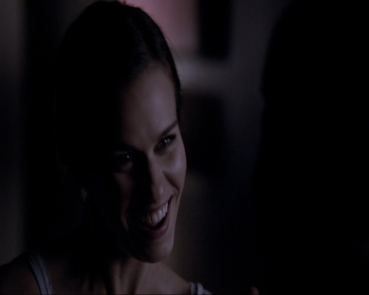 VampireDiariesWorld-dot-nl_7x20KillEmAll0574.jpg