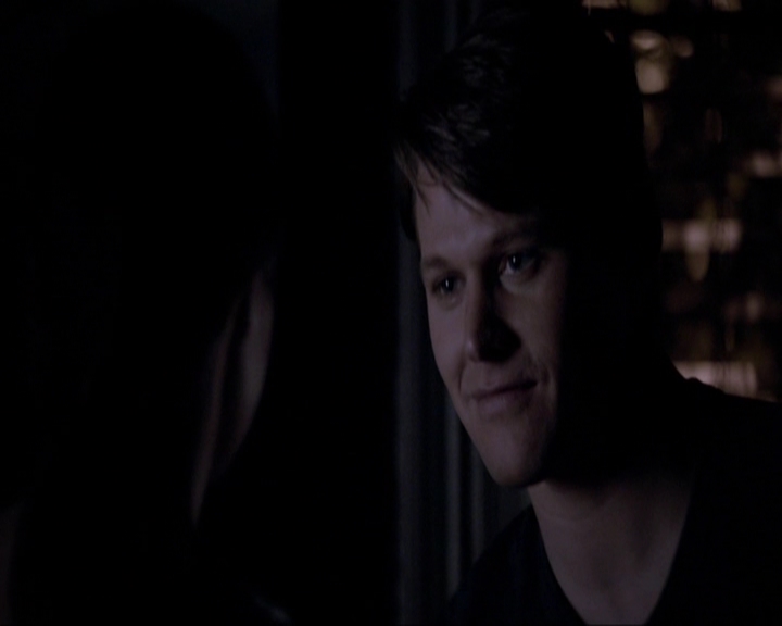 VampireDiariesWorld-dot-nl_7x20KillEmAll0575.jpg