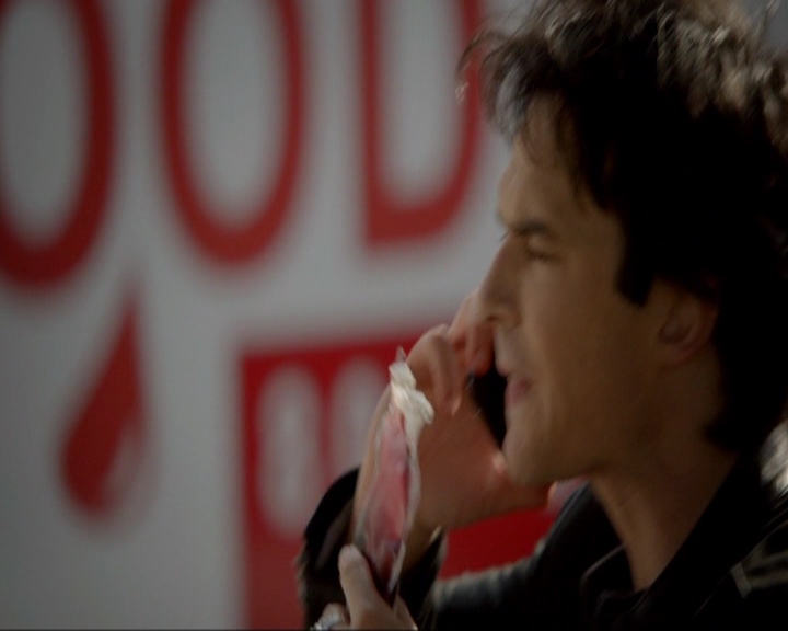 VampireDiariesWorld-dot-nl_7x20KillEmAll0633.jpg