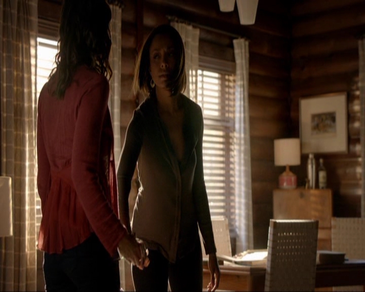 VampireDiariesWorld-dot-nl_7x20KillEmAll0715.jpg