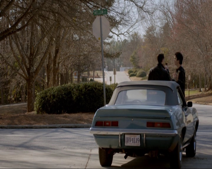 VampireDiariesWorld-dot-nl_7x20KillEmAll0848.jpg