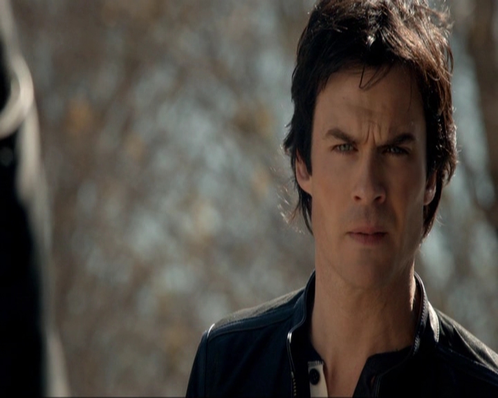 VampireDiariesWorld-dot-nl_7x20KillEmAll0913.jpg