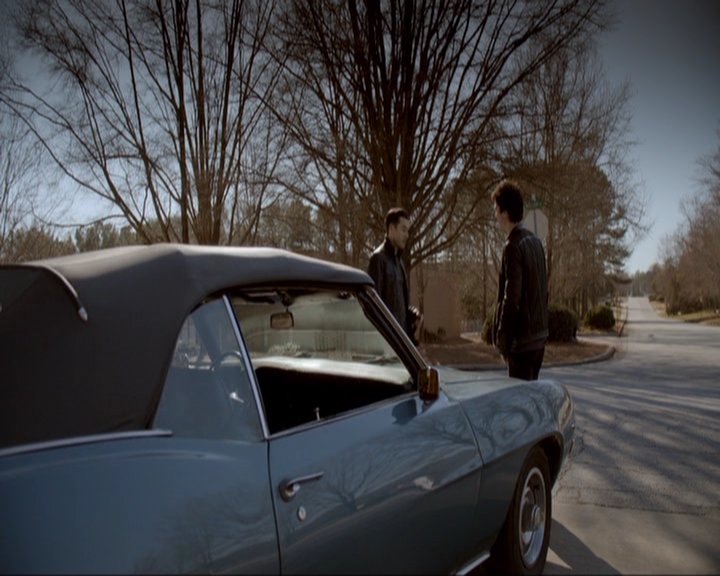 VampireDiariesWorld-dot-nl_7x20KillEmAll0933.jpg