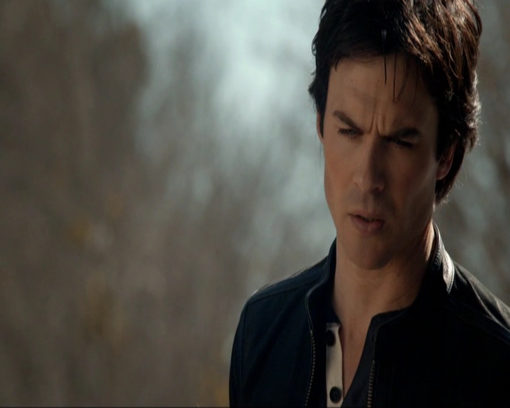 VampireDiariesWorld-dot-nl_7x20KillEmAll0937.jpg