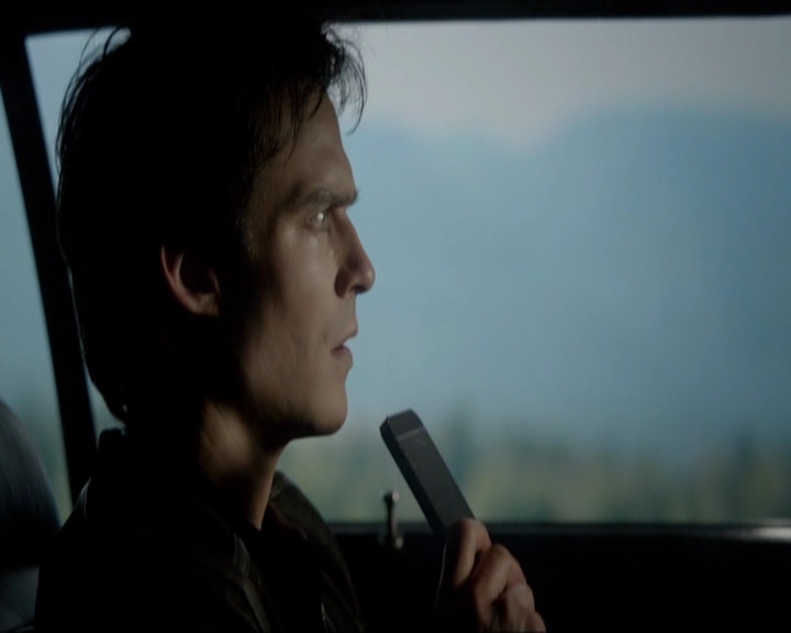 VampireDiariesWorld-dot-nl_7x20KillEmAll0963.jpg