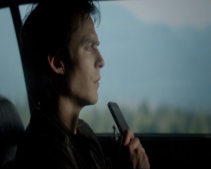 VampireDiariesWorld-dot-nl_7x20KillEmAll0965.jpg