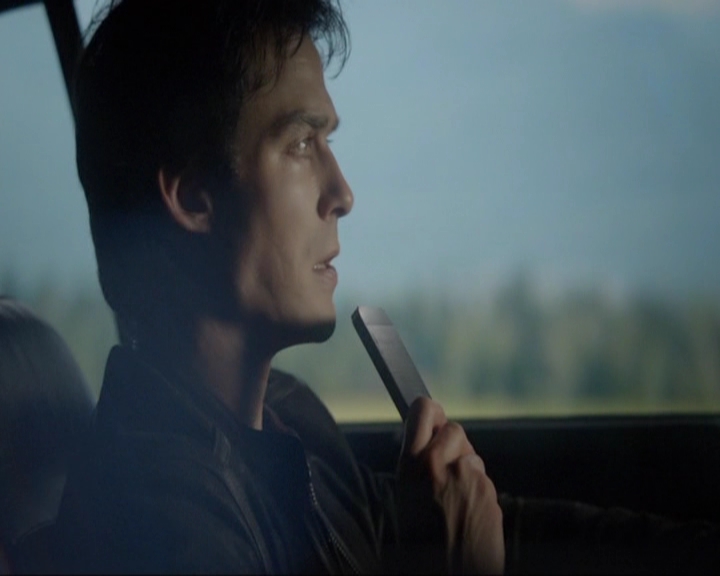 VampireDiariesWorld-dot-nl_7x20KillEmAll0966.jpg