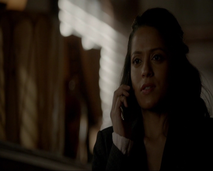 VampireDiariesWorld-dot-nl_7x20KillEmAll0976.jpg