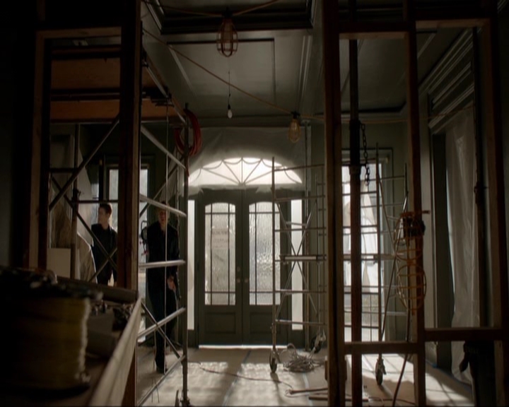 VampireDiariesWorld-dot-nl_7x20KillEmAll0989.jpg