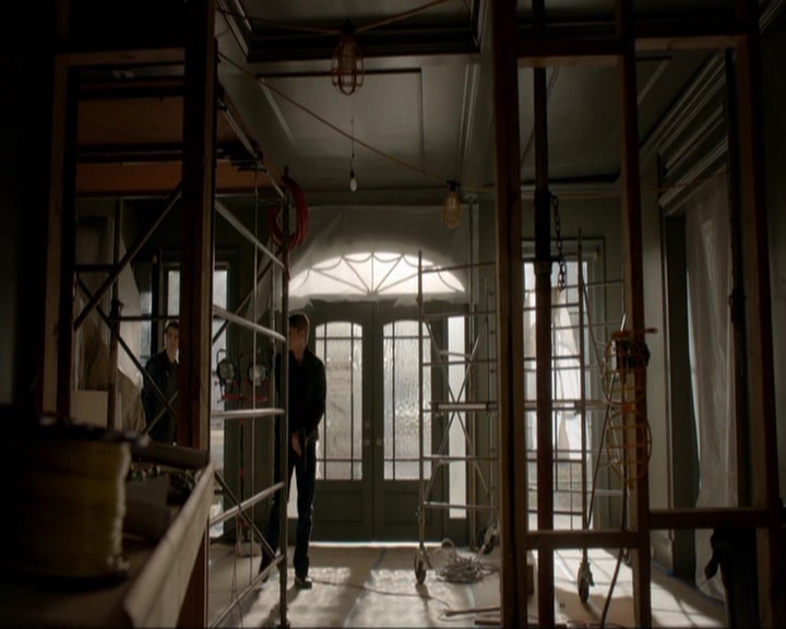 VampireDiariesWorld-dot-nl_7x20KillEmAll0990.jpg