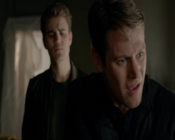 VampireDiariesWorld-dot-nl_7x20KillEmAll1039.jpg