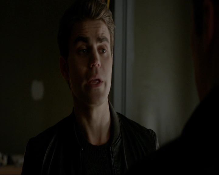 VampireDiariesWorld-dot-nl_7x20KillEmAll1076.jpg