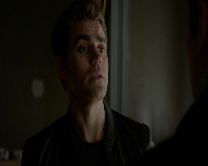 VampireDiariesWorld-dot-nl_7x20KillEmAll1077.jpg