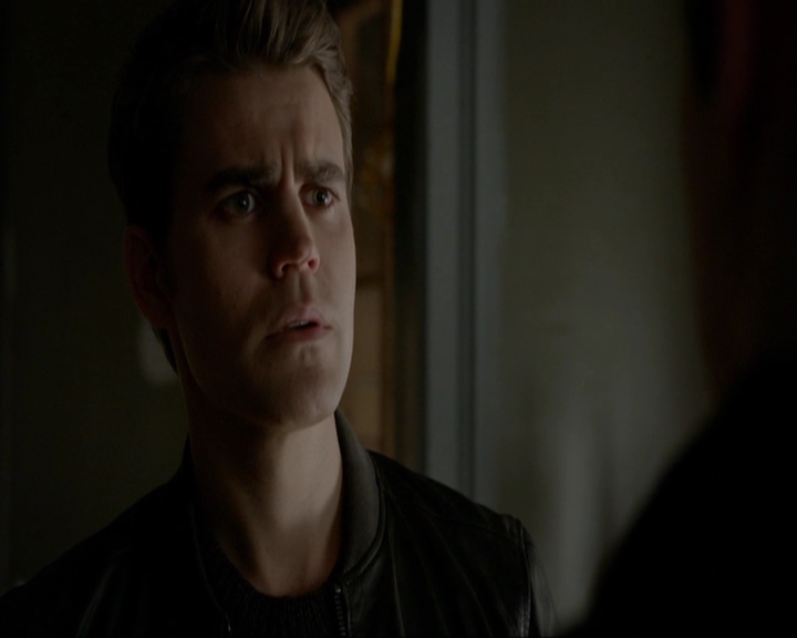 VampireDiariesWorld-dot-nl_7x20KillEmAll1086.jpg