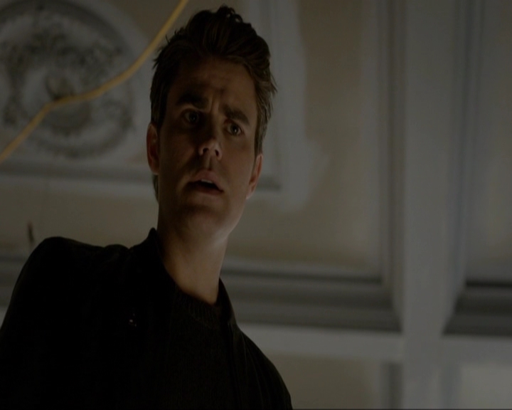 VampireDiariesWorld-dot-nl_7x20KillEmAll1129.jpg