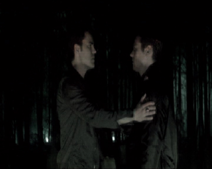 VampireDiariesWorld-dot-nl_7x20KillEmAll1361.jpg