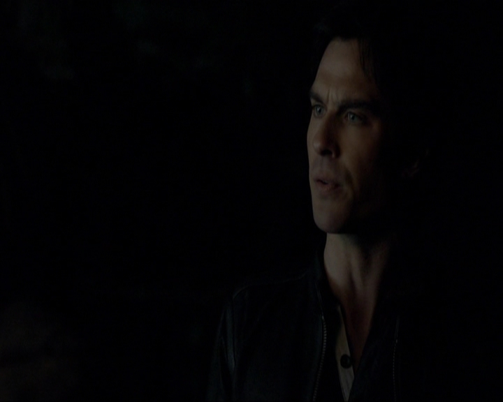 VampireDiariesWorld-dot-nl_7x20KillEmAll1398.jpg