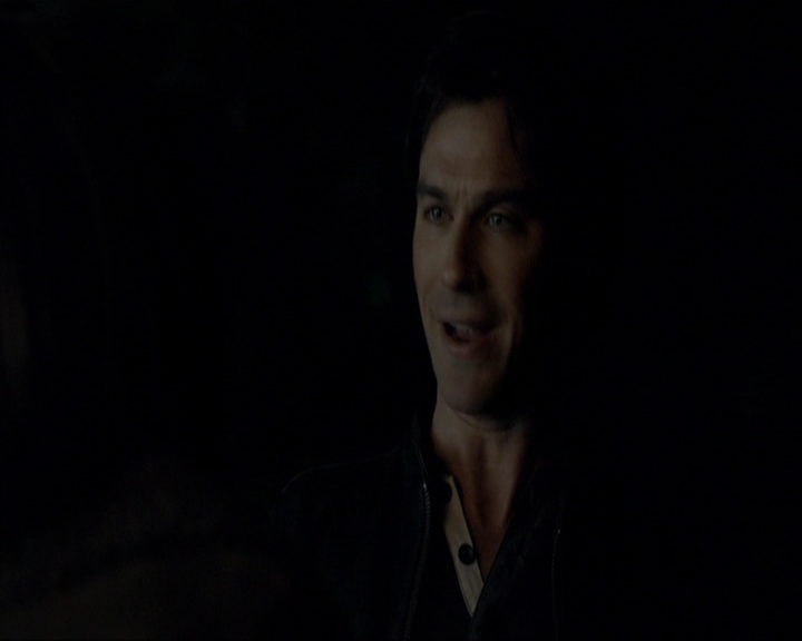 VampireDiariesWorld-dot-nl_7x20KillEmAll1403.jpg