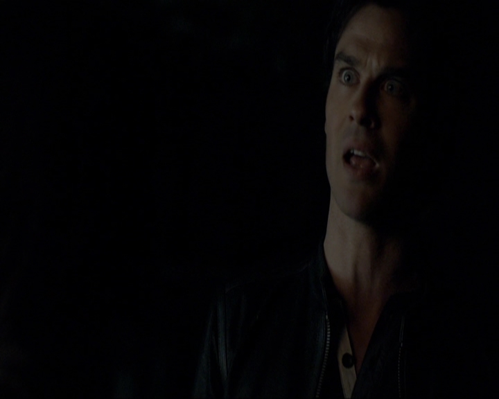 VampireDiariesWorld-dot-nl_7x20KillEmAll1422.jpg