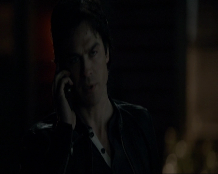 VampireDiariesWorld-dot-nl_7x20KillEmAll1431.jpg