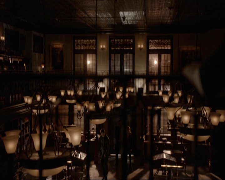 VampireDiariesWorld-dot-nl_7x20KillEmAll1452.jpg