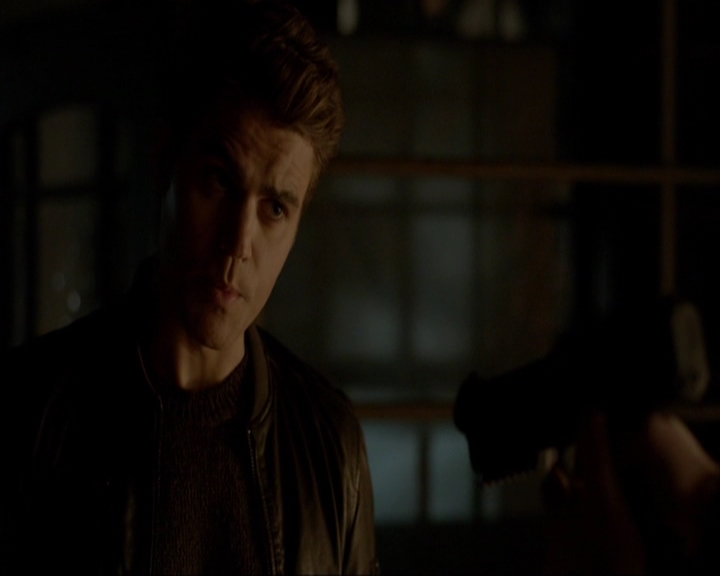 VampireDiariesWorld-dot-nl_7x20KillEmAll1542.jpg