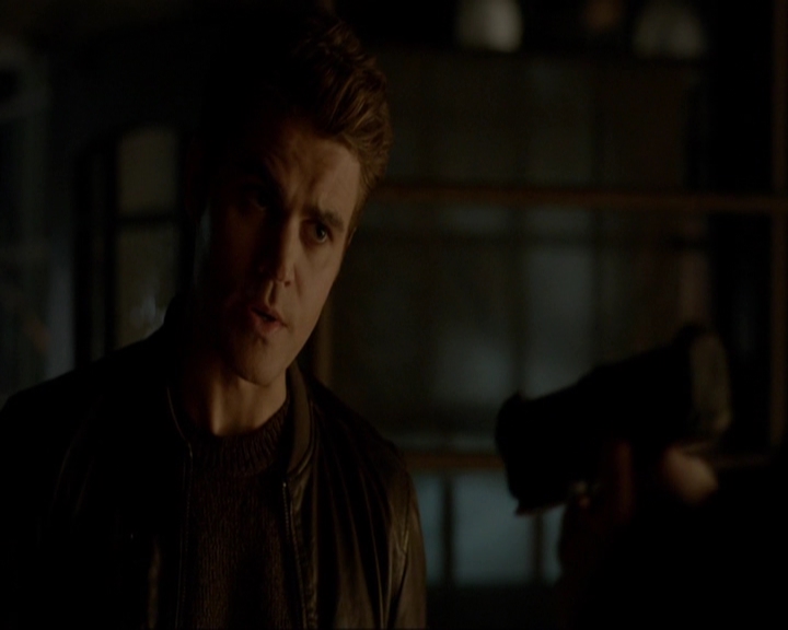 VampireDiariesWorld-dot-nl_7x20KillEmAll1546.jpg