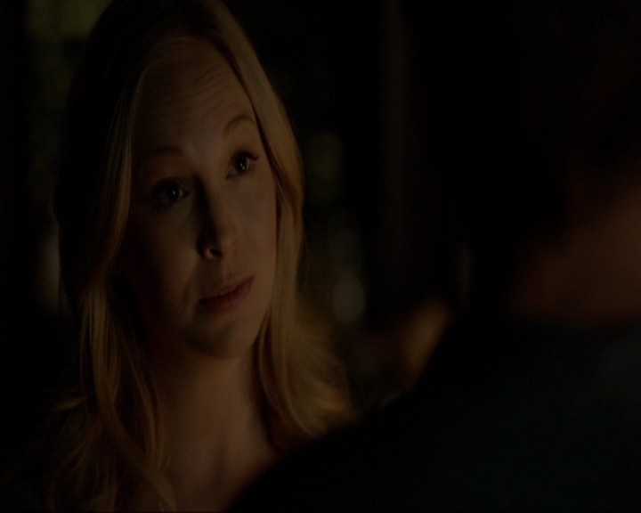 VampireDiariesWorld-dot-nl_7x20KillEmAll2150.jpg