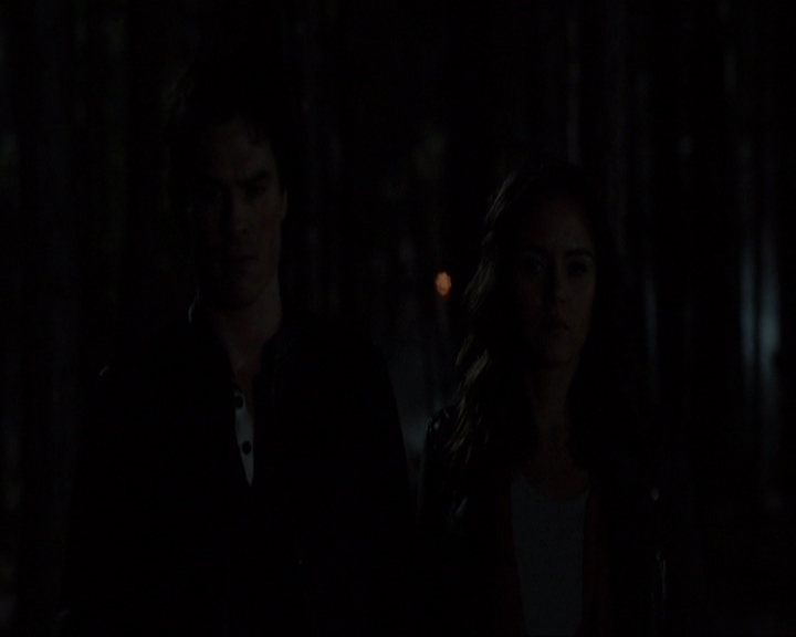 VampireDiariesWorld-dot-nl_7x20KillEmAll2170.jpg