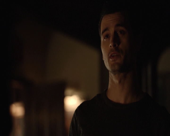 VampireDiariesWorld-dot-nl_7x21RequiemForADream-deletedscenes0065.jpg