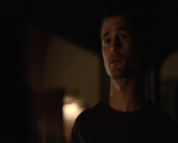 VampireDiariesWorld-dot-nl_7x21RequiemForADream-deletedscenes0066.jpg