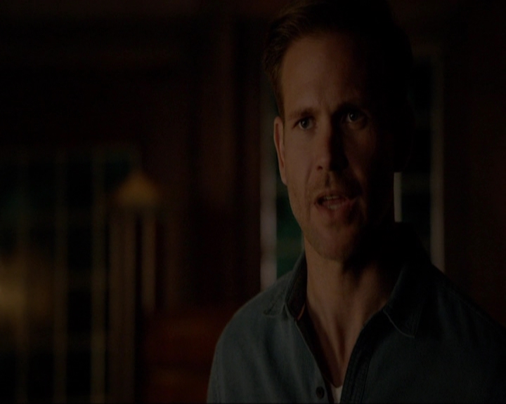 VampireDiariesWorld-dot-nl_7x21RequiemForADream0181.jpg