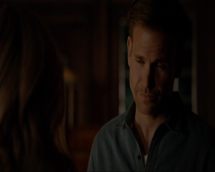 VampireDiariesWorld-dot-nl_7x21RequiemForADream0204.jpg