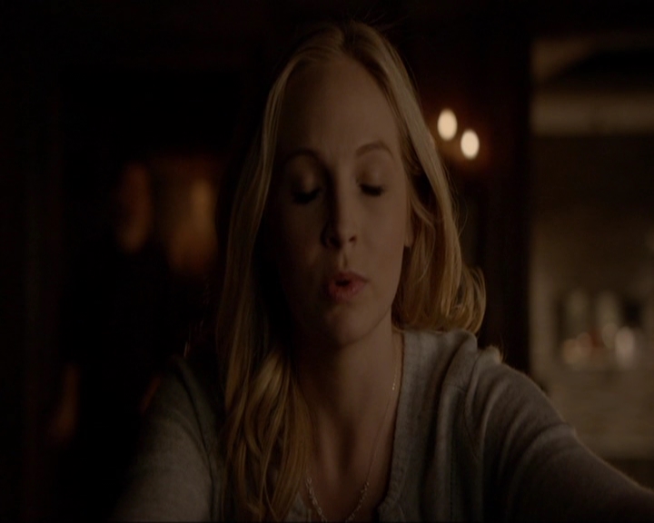 VampireDiariesWorld-dot-nl_7x21RequiemForADream0357.jpg