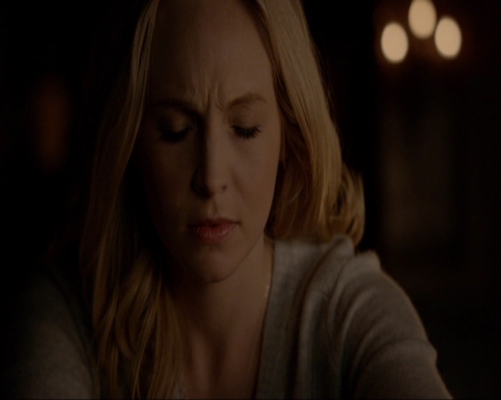 VampireDiariesWorld-dot-nl_7x21RequiemForADream0364.jpg