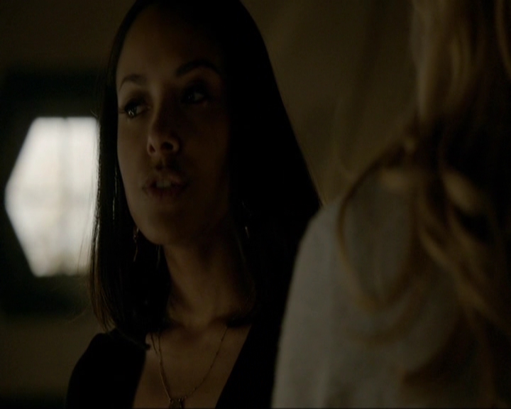 VampireDiariesWorld-dot-nl_7x21RequiemForADream0513.jpg