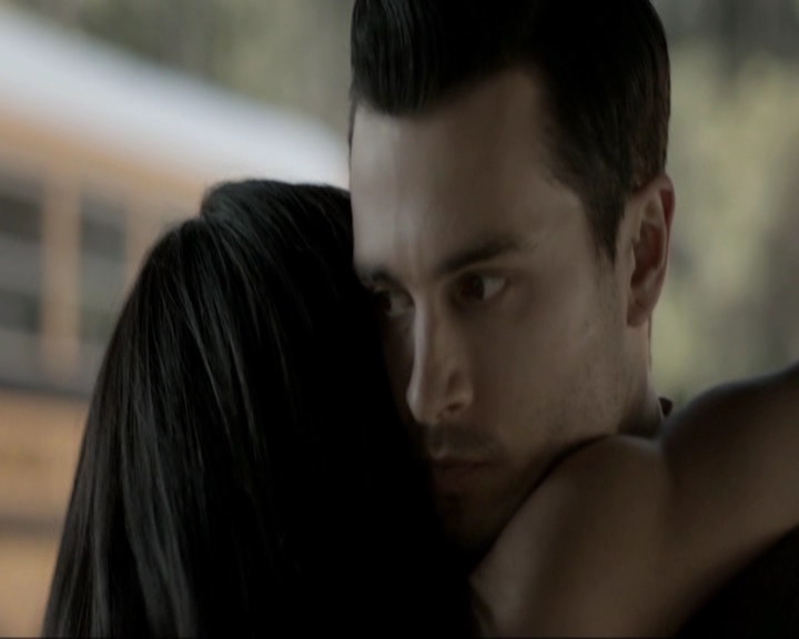 VampireDiariesWorld-dot-nl_7x21RequiemForADream0792.jpg