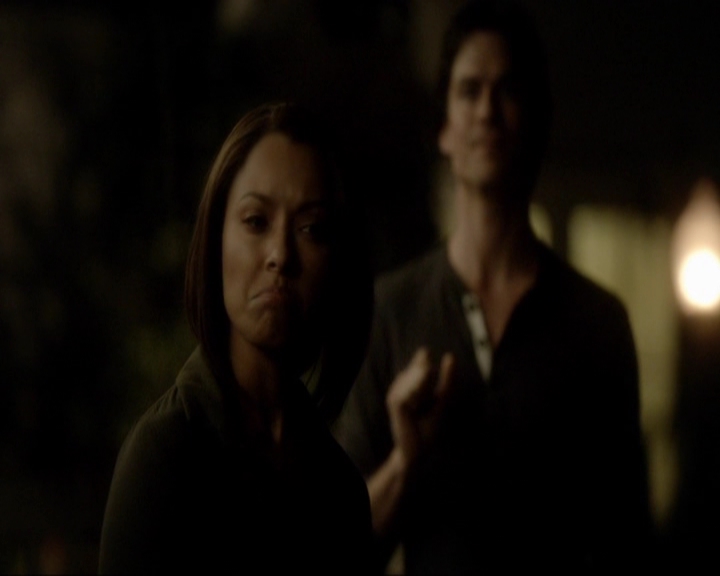 VampireDiariesWorld-dot-nl_7x21RequiemForADream1219.jpg